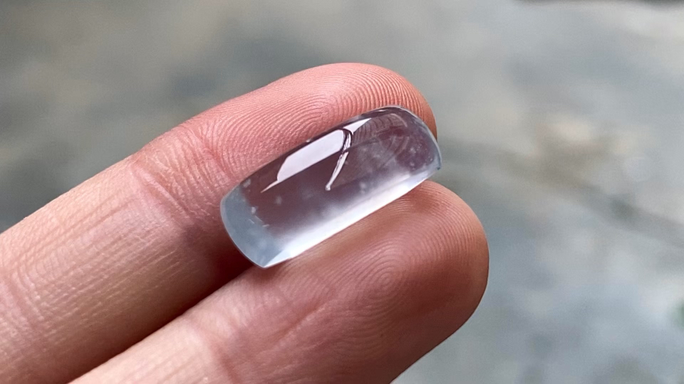 ️ 玻璃种马鞍形，完整，16.8/5.8/5