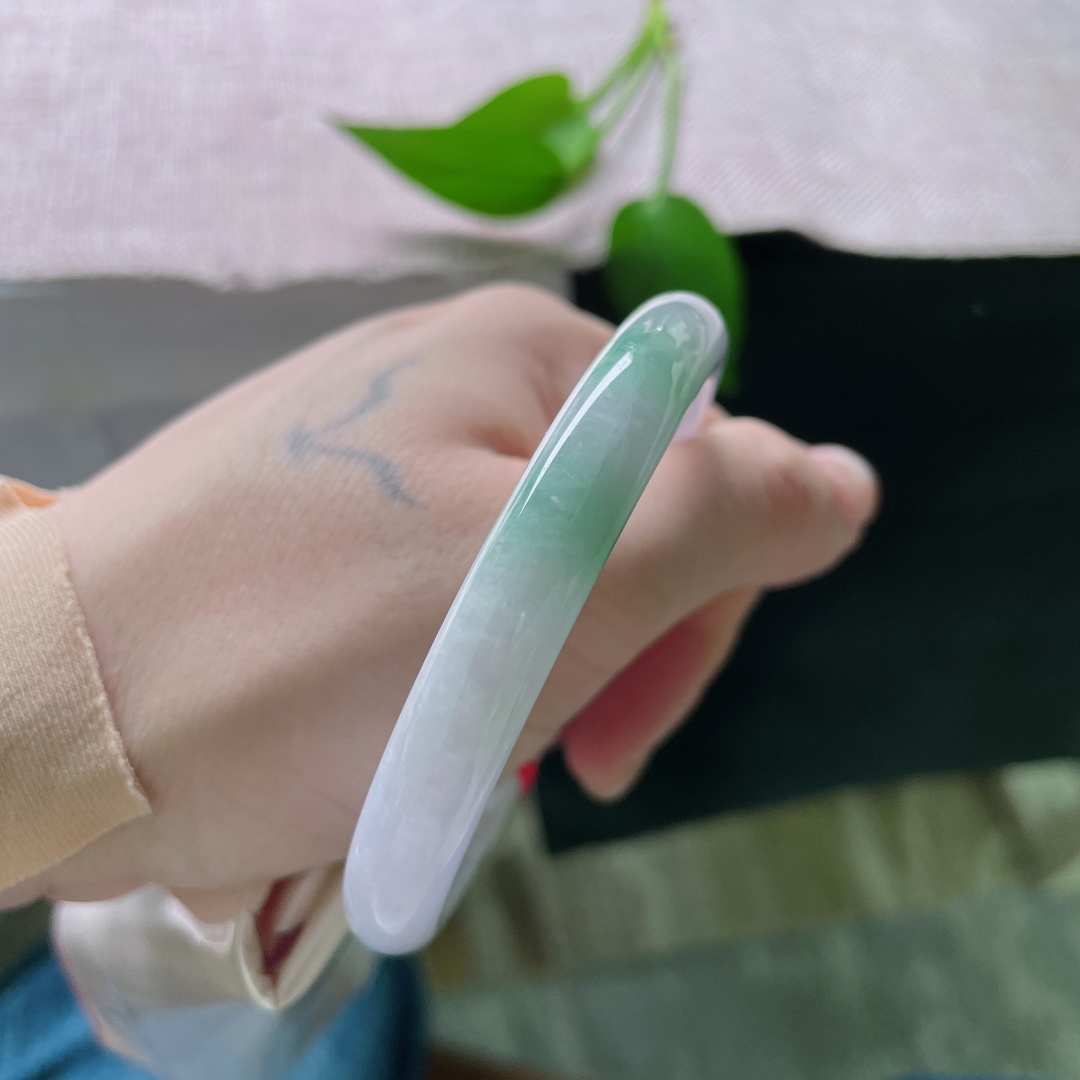 54.5/8.8，紫底圆条，飘花落落大方，是安静了百年的惊心动魄。皮纹，ss52080a
