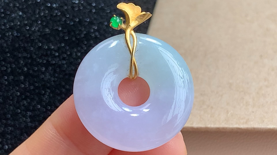 ️ 18K金伴钻甜甜圈，尺寸30.3/24.4/5.8mm，包A附证书
