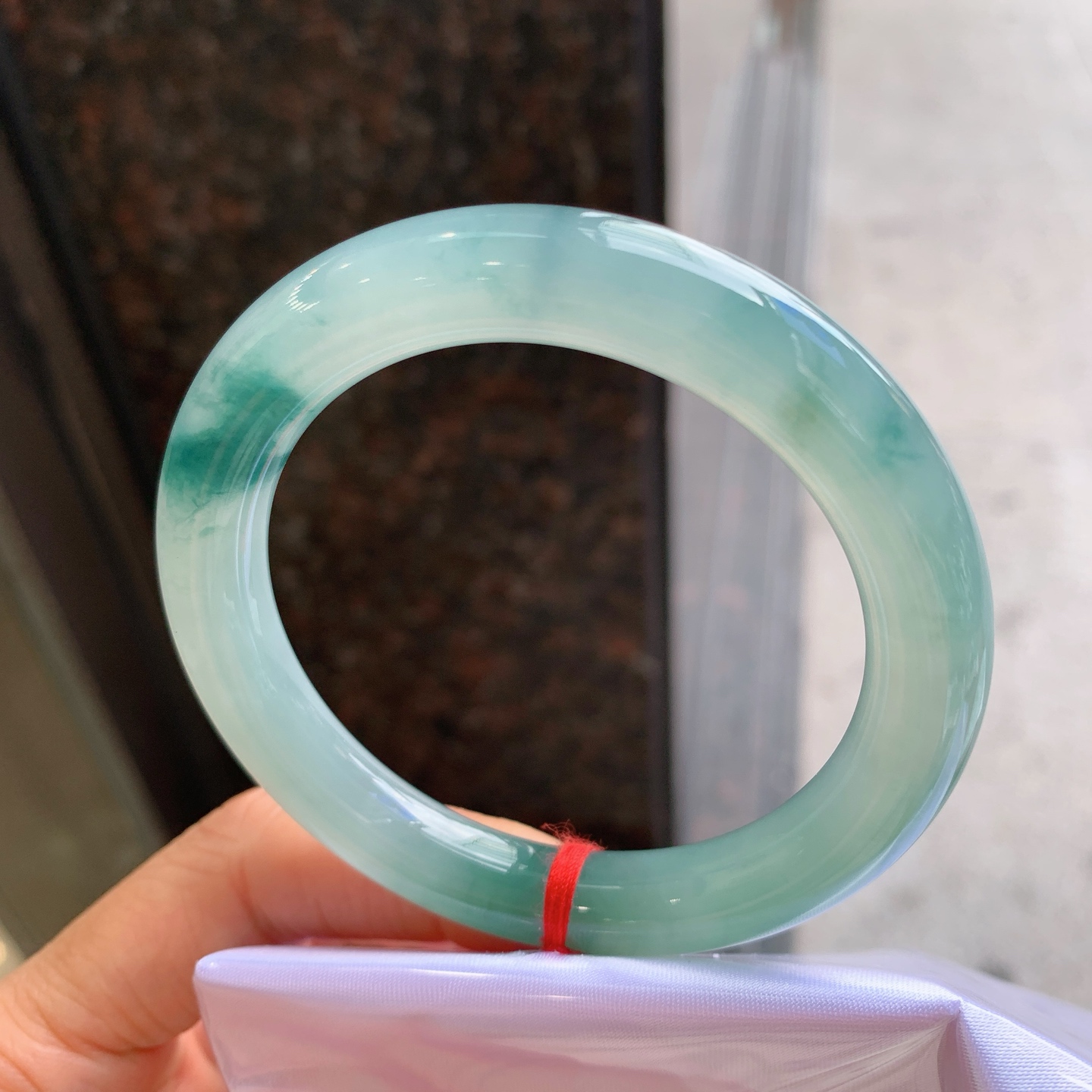 圆条冰飘花，有纹，尺寸：54.8/10，冰润