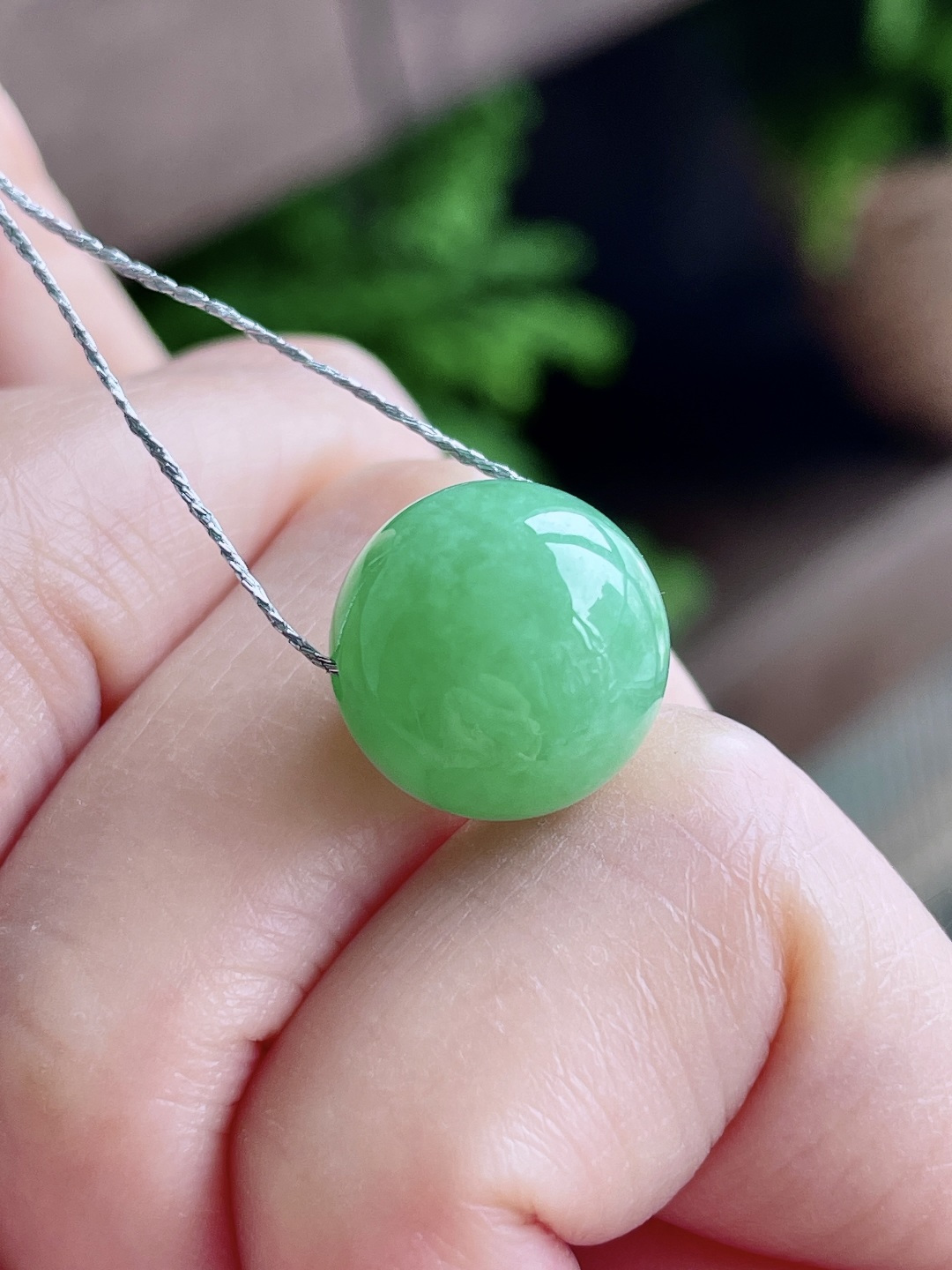 冰阳绿珠子圆珠珠子吊坠，缅甸，性比高，尺寸13mm，重量4.2克