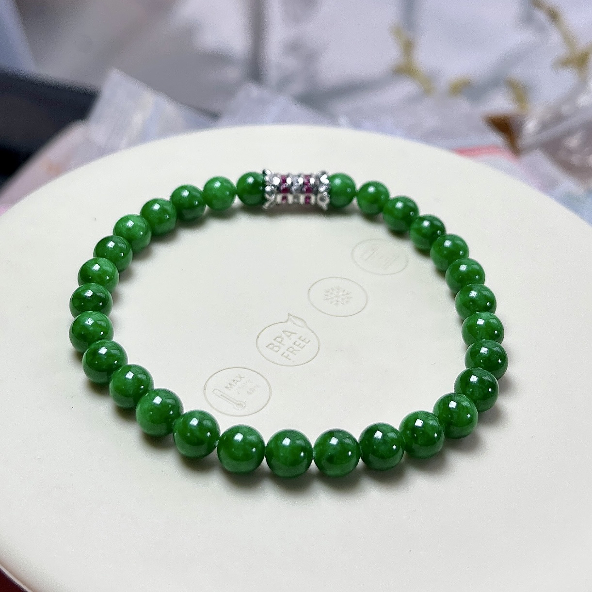 收藏级别，缅甸天然翡翠A货，卡5.9冰润满绿辣阳绿圆珠手串手链，尺寸：5.9mm/29颗，长度176mm，重量：11.41g