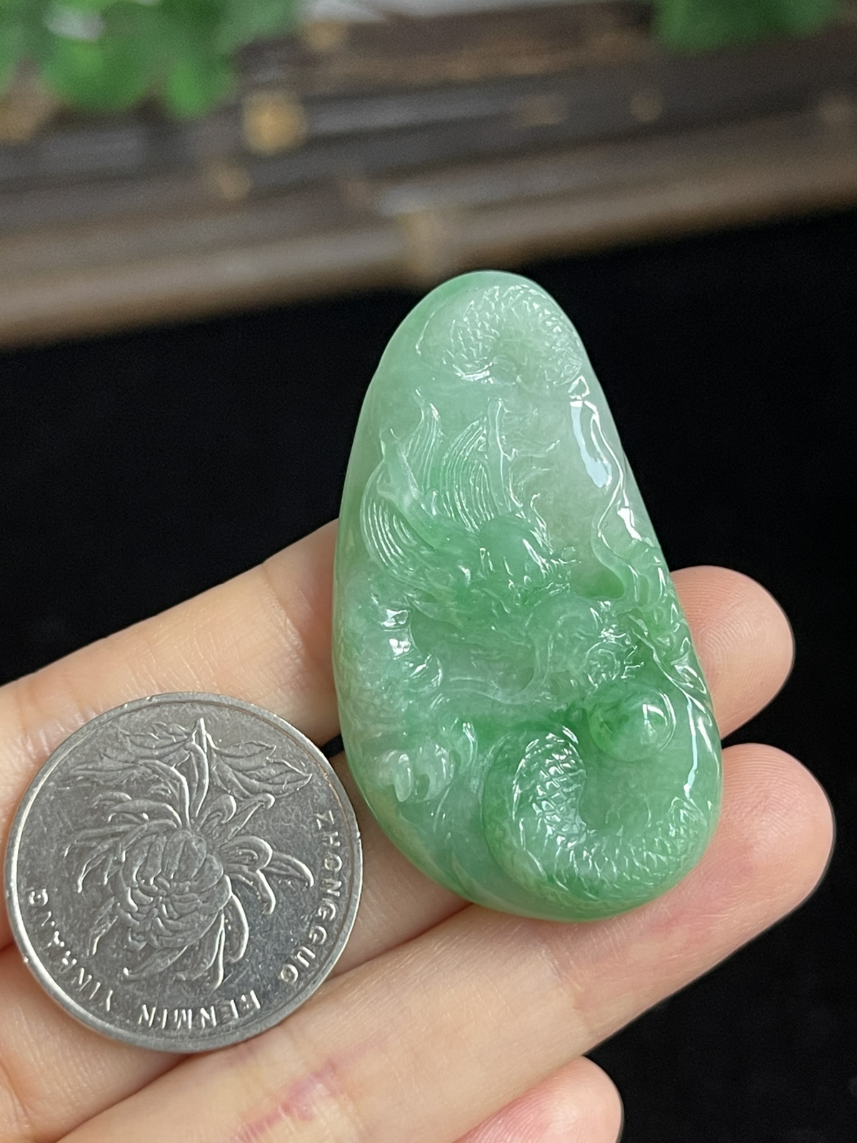 翡翠龙牌