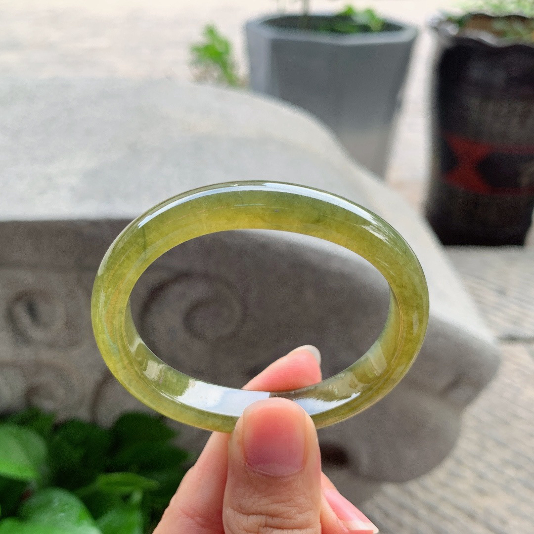 小圈口52.1-43.2-10-6.8 【黄翡贵妃手镯】贵妃52 53可戴