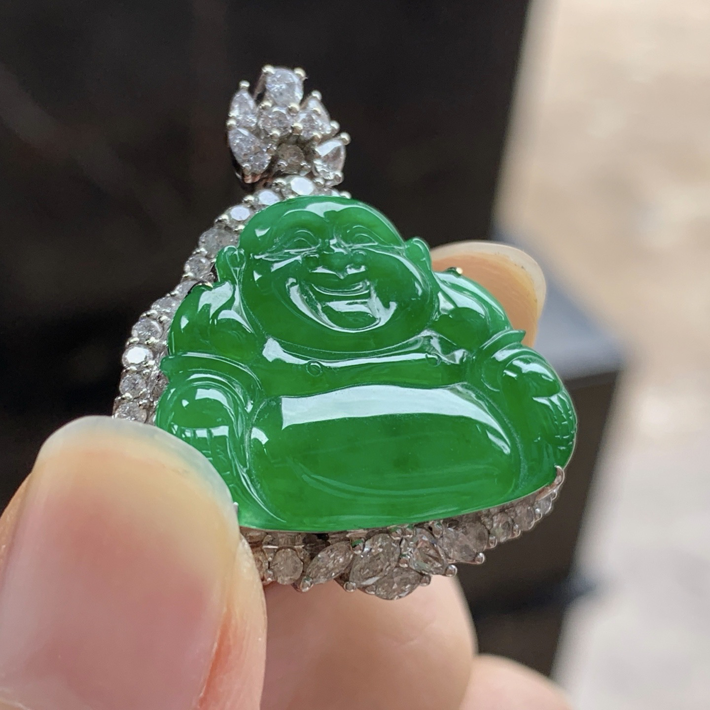 金钻镶嵌辣绿色佛公^_^鲜艳