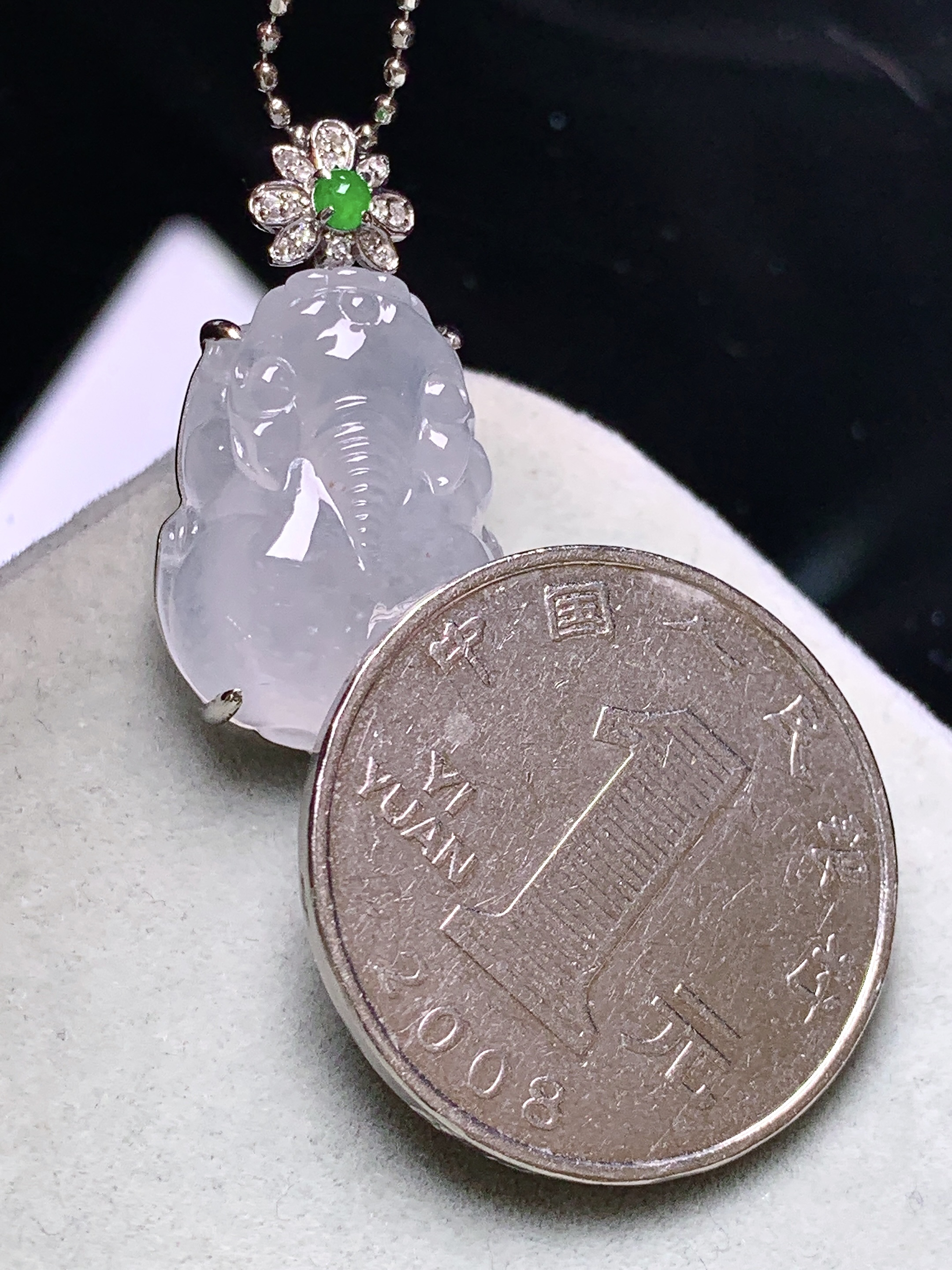 18k金钻镶嵌冰种貔貅吊坠 玉质细腻 色泽艳丽清新 水润亮眼 整体尺寸26.3*14.6*7 k1