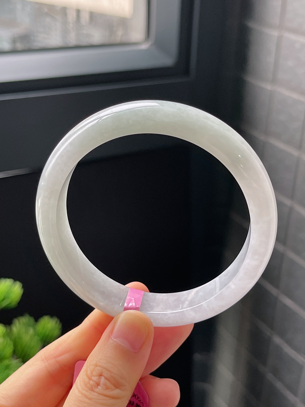 正圈60圈口，翡翠糯化种白色手镯