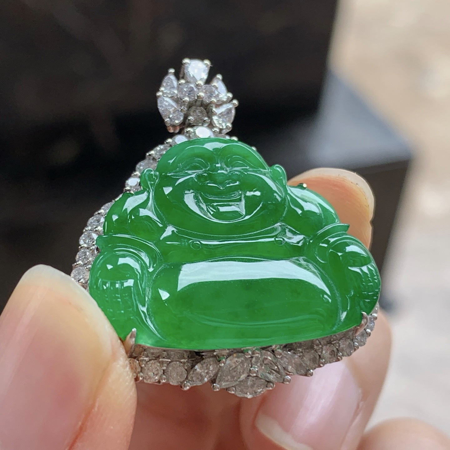 金钻镶嵌辣绿色佛公^_^鲜艳