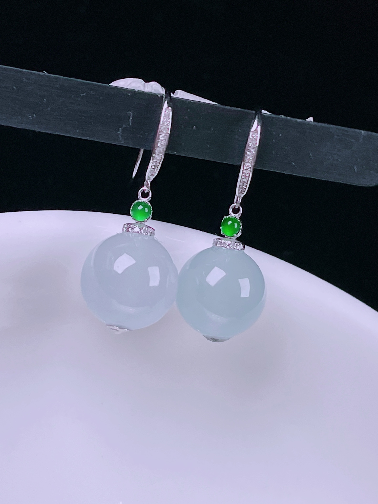 ️冰种耳坠，老种起光，细底通透，尺寸：裸石8.8mm，0508