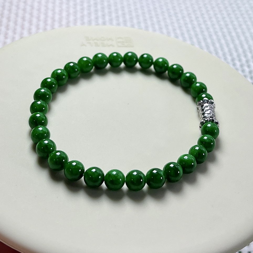 收藏级别，缅甸天然翡翠A货，卡5.9冰润满绿辣阳绿圆珠手串手链，尺寸：5.9mm/29颗，长度176mm，重量：11.27g