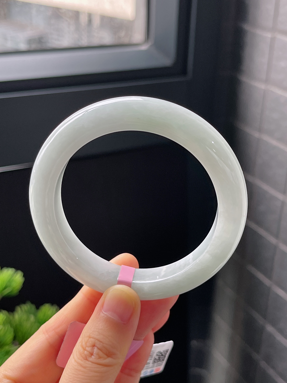 正圈56圈口，翡翠糯化种白色手镯