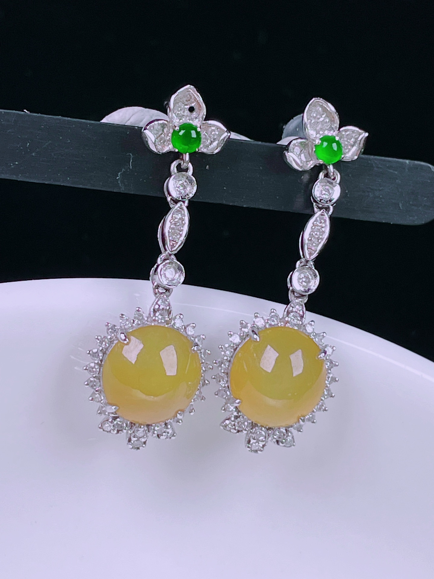 ️冰黄耳坠，老种起光，细底通透，尺寸：27.5/10.2/6.2mm，0508