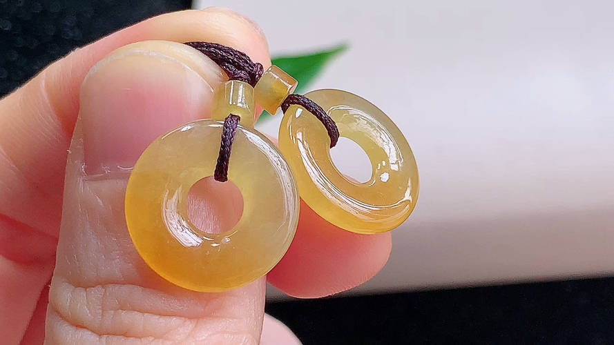 ️ 甜甜圈一对，尺寸取一14.7-2.7mm，包A附证书