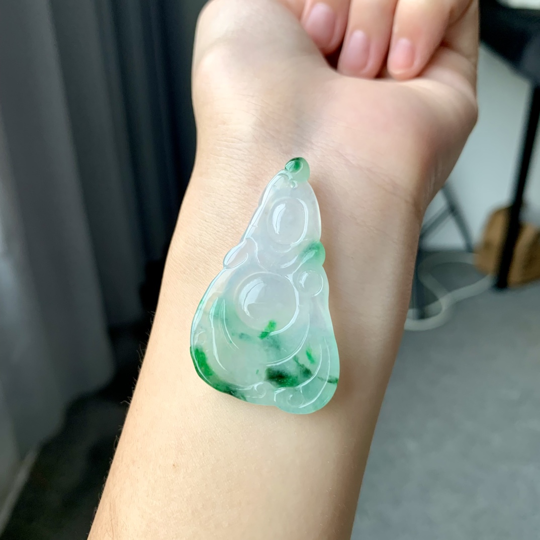 冰飘绿逍遥 细腻胶润 鲜艳飘花 尺寸44.8-28-5【C4550BCD】