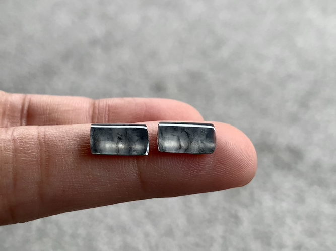 ️ 黑冰马鞍一对，尺寸9.6×6×2.3 / 9.8×6×2.4