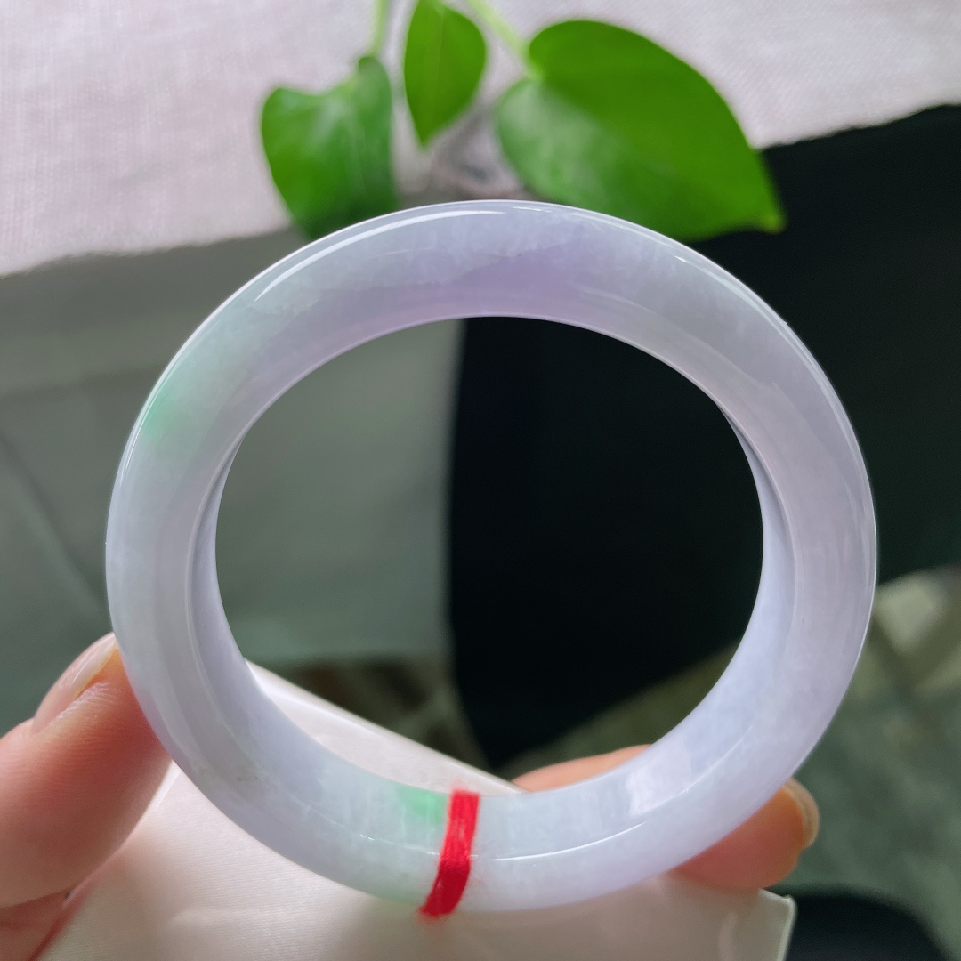 54.8/12.1/8.3，正圈，一抹飘绿更添新意，春意朦胧，水润，晶体棉，皮纹，ss52089a