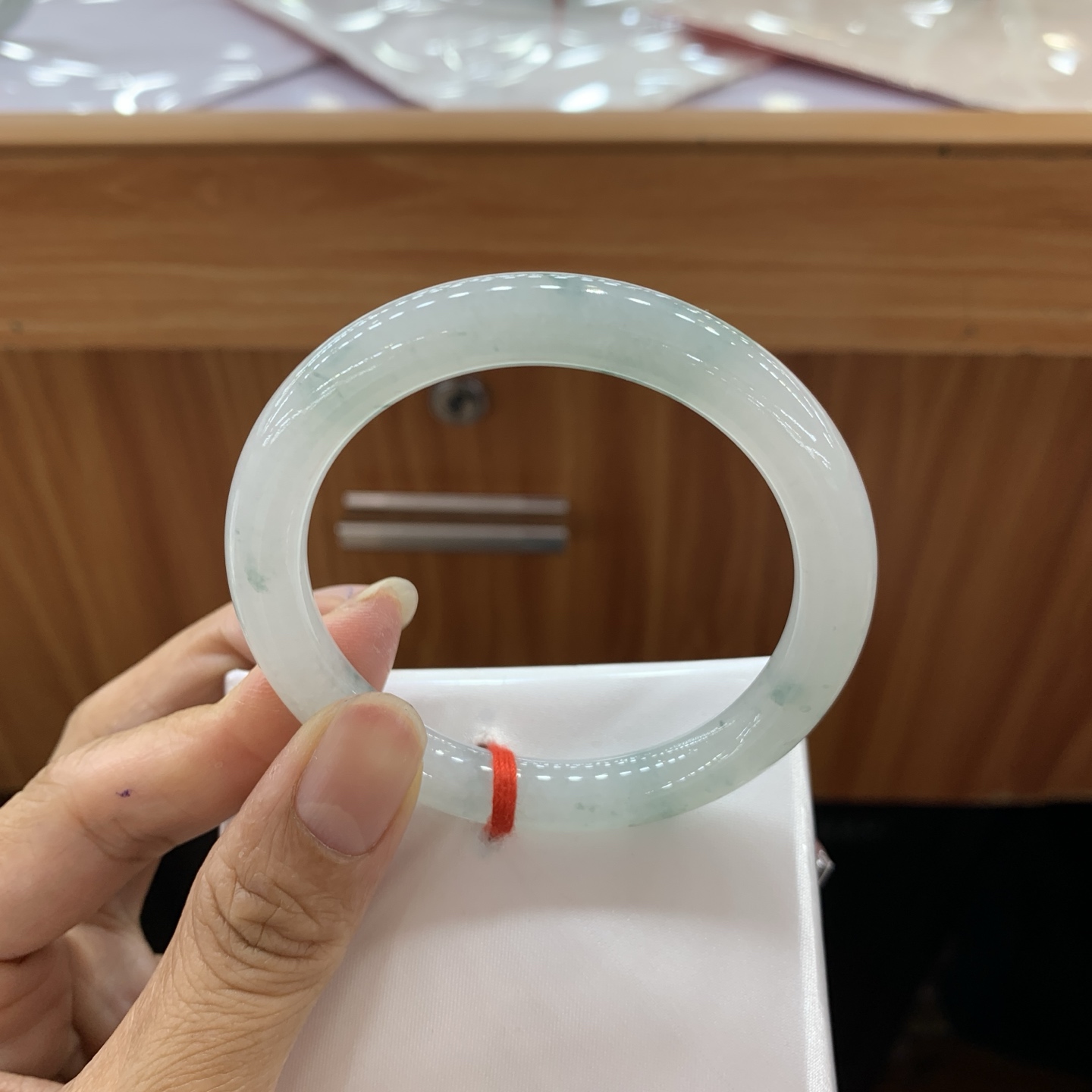 051008GXXY 飘花圆条翡翠手镯 53.5-8.8-8.5