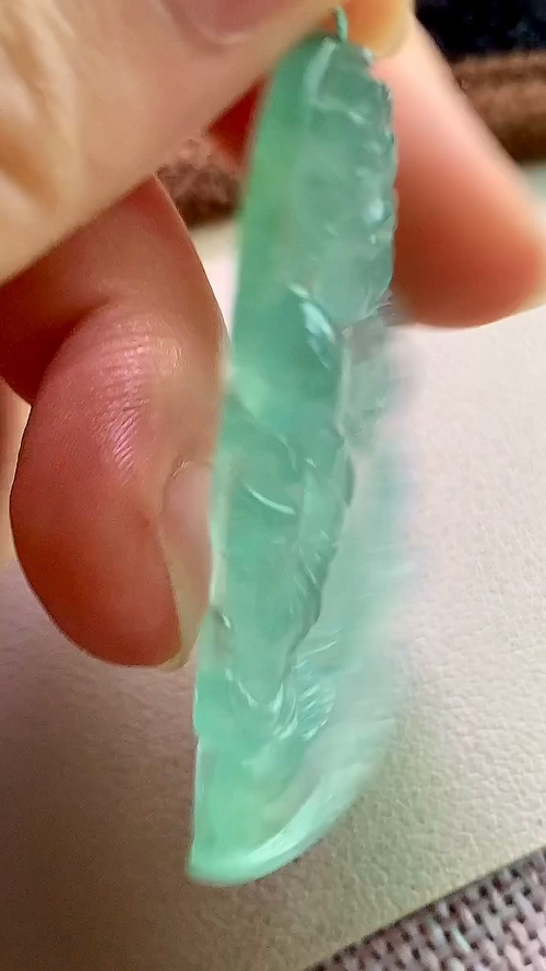 ️天然翡翠，晴水度母观音，尺寸50.8-31.8-6 an58