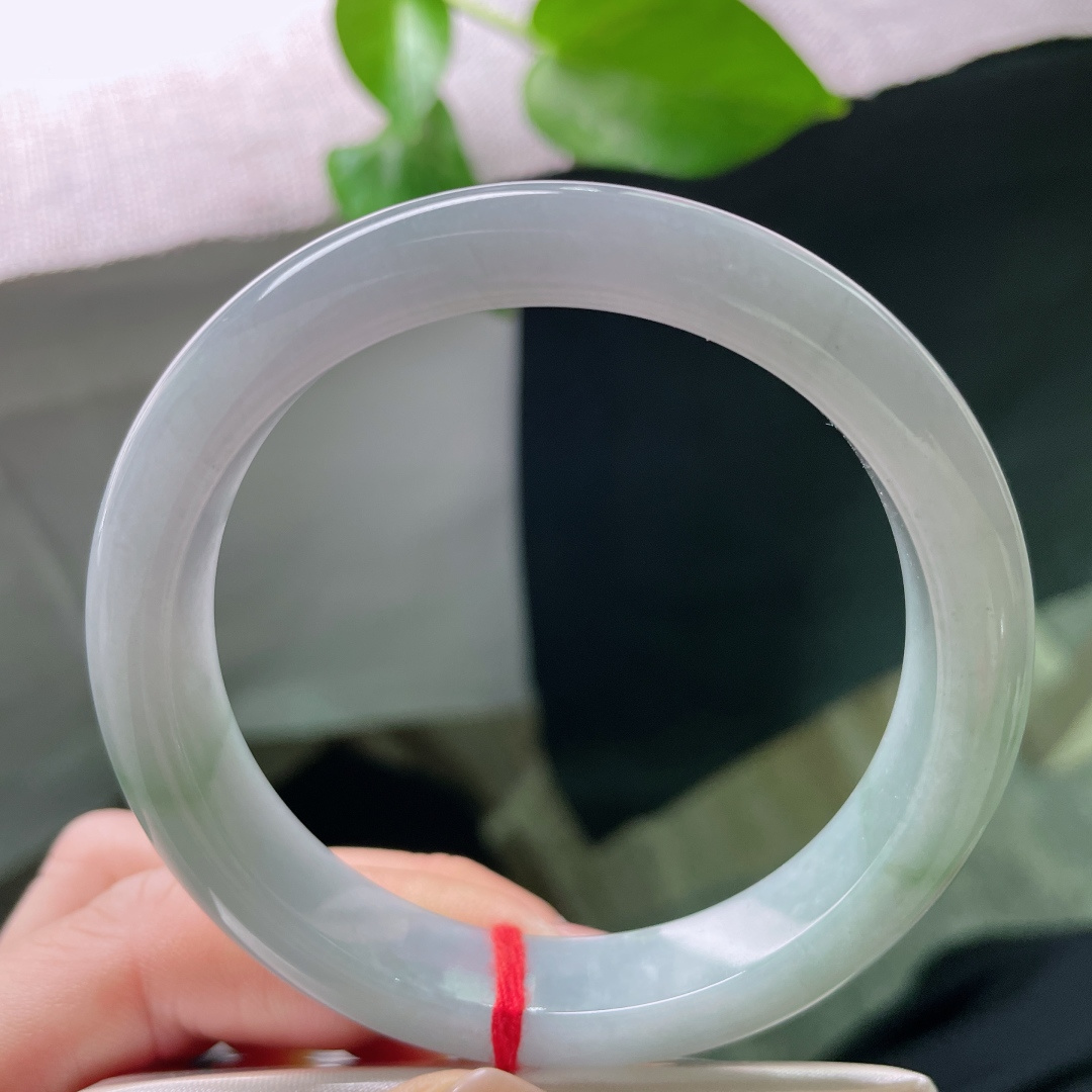 58.2/11.7/8，油绿底正圈，水头好，质地温润，儒雅随和，温婉，皮纹，ss52155a