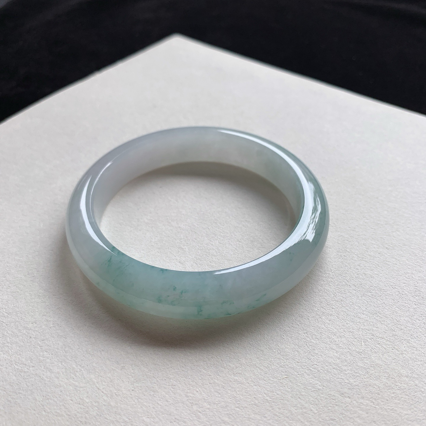 大圈口 60.5-12.7-8.8，冰飘花正圈手镯..