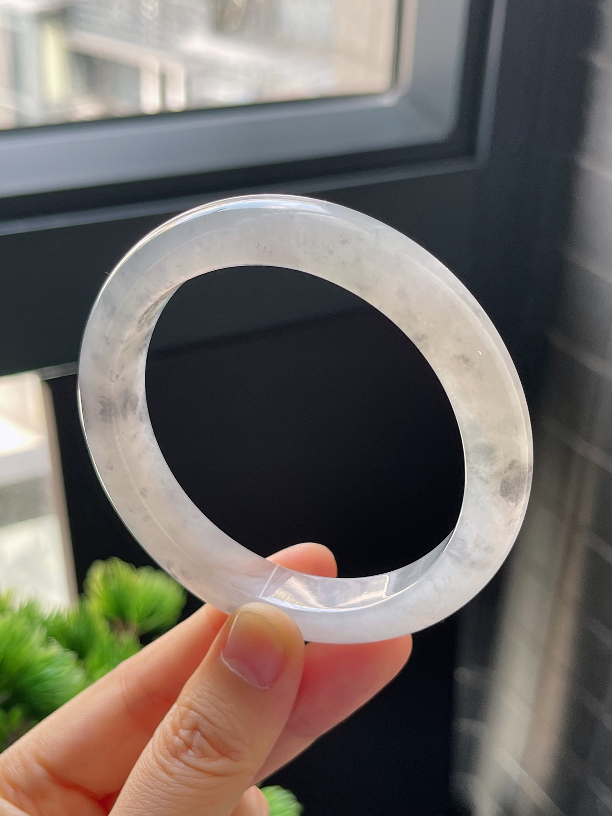 正圈58圈口，翡翠冰糯种乌鸡手镯