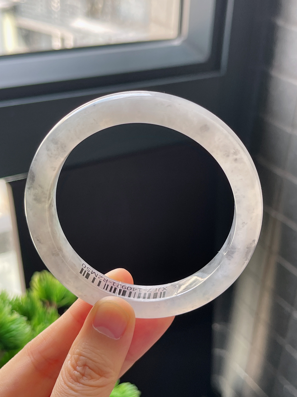 正圈58圈口，翡翠冰糯种乌鸡手镯