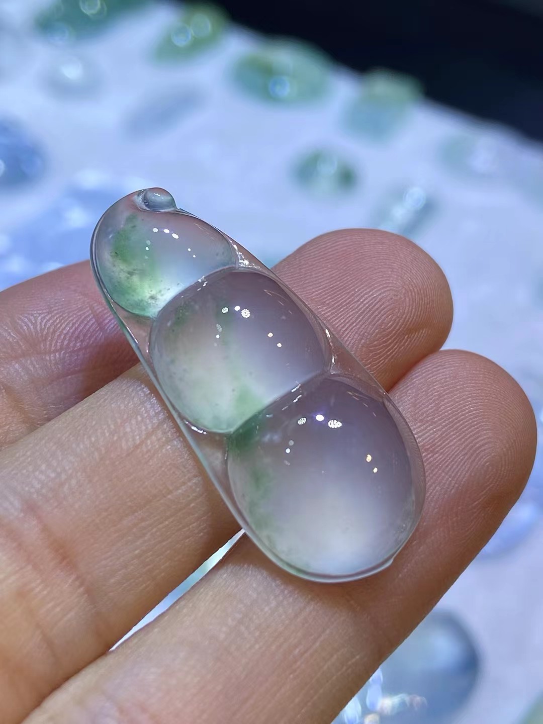 ️ 老坑飘花福豆，完整冰透，起光