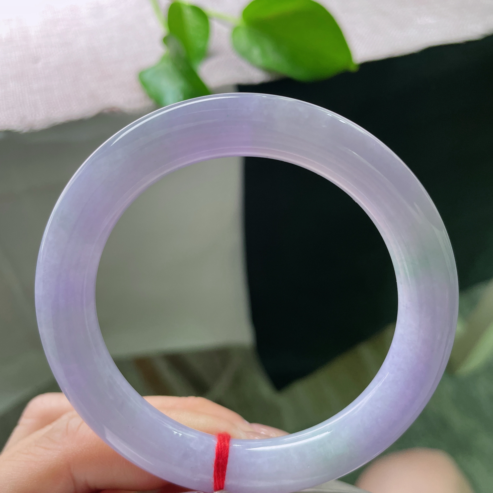58.5/10.5紫罗兰圆条，水润，紫韵绕腕，清雅自持，又不失雅致仙气，贵气，ss52943a..
