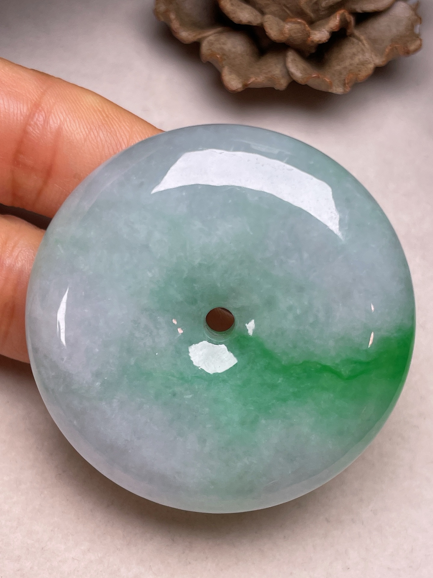 ️ 【大平安扣】冰糯种俏色，无裂，一手货源尺寸46.3/11.9