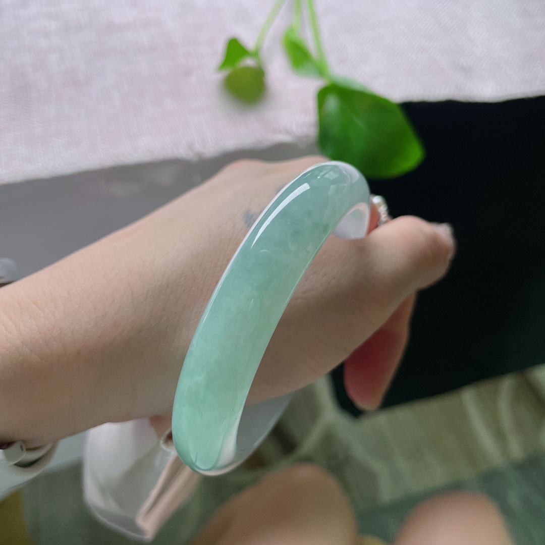 57.8/12.7/8.5，冰蓝正圈，种老，冰晶玉莹，花容月貌，艳压群芳，晶体纹，ss50647a