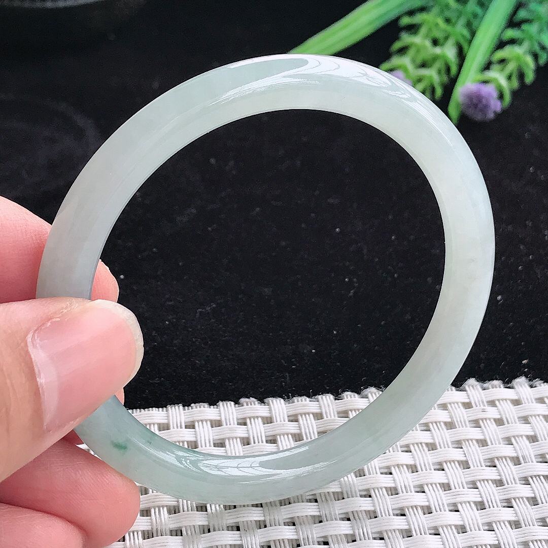 实拍a货翡翠53/6.8/7.2叮当镯老坑冰润飘花圆条手镯玉手镯