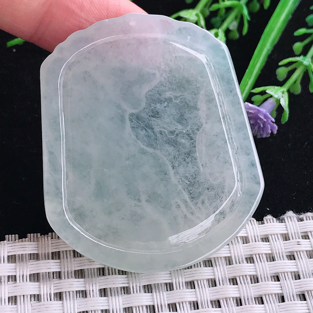实拍a货翡翠50/42.7/4.8老坑冰透起胶虎牌吊坠天然翡翠玉坠挂件