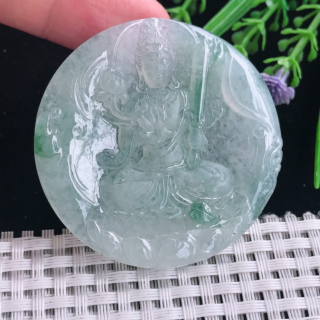 实拍A货翡翠50.3/5.3老坑冰透起胶飘花虚空藏菩萨吊坠翡翠玉挂件