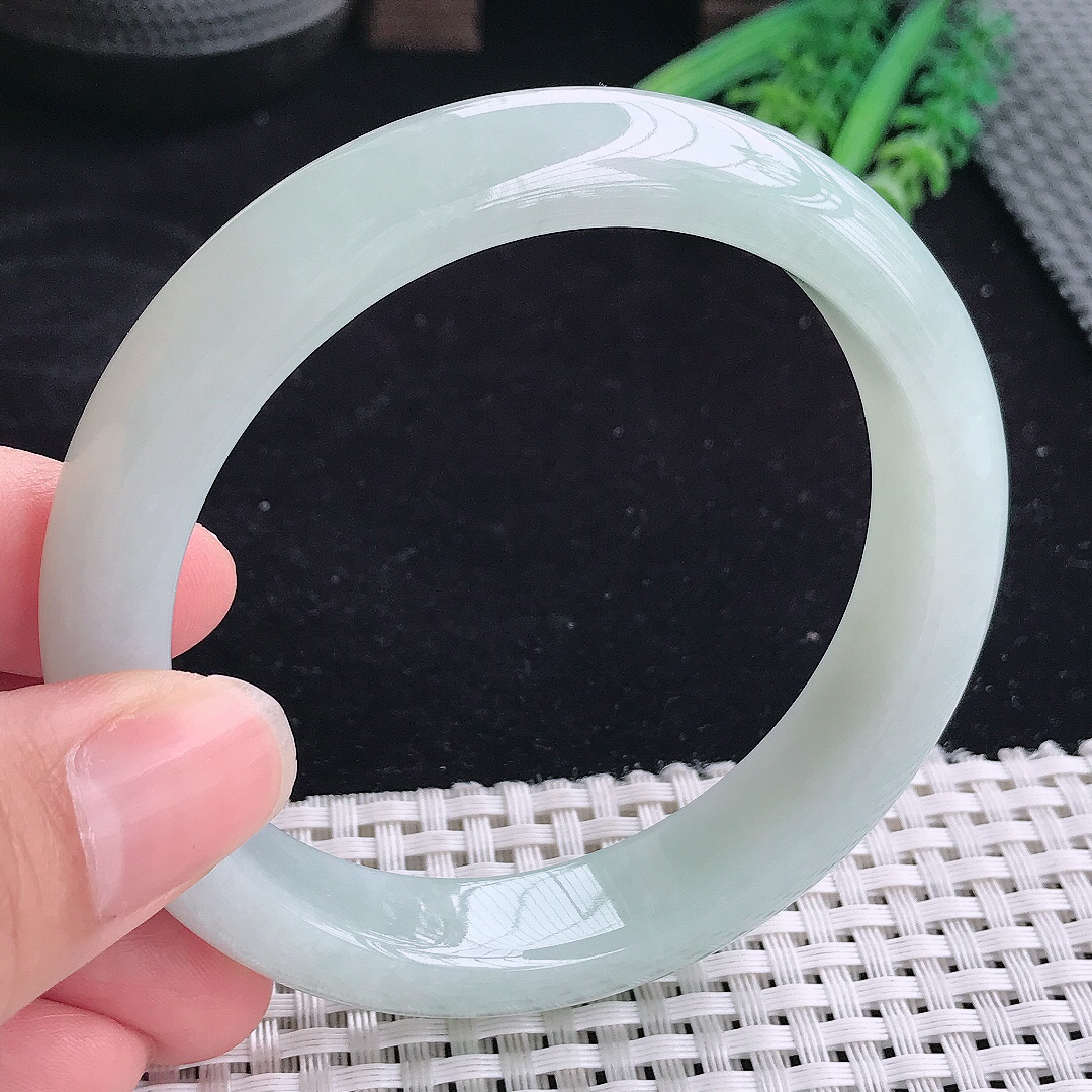 实拍a货翡翠60.5/13.3/8.8大圈口老坑冰润起胶晴底手镯玉手镯平安镯