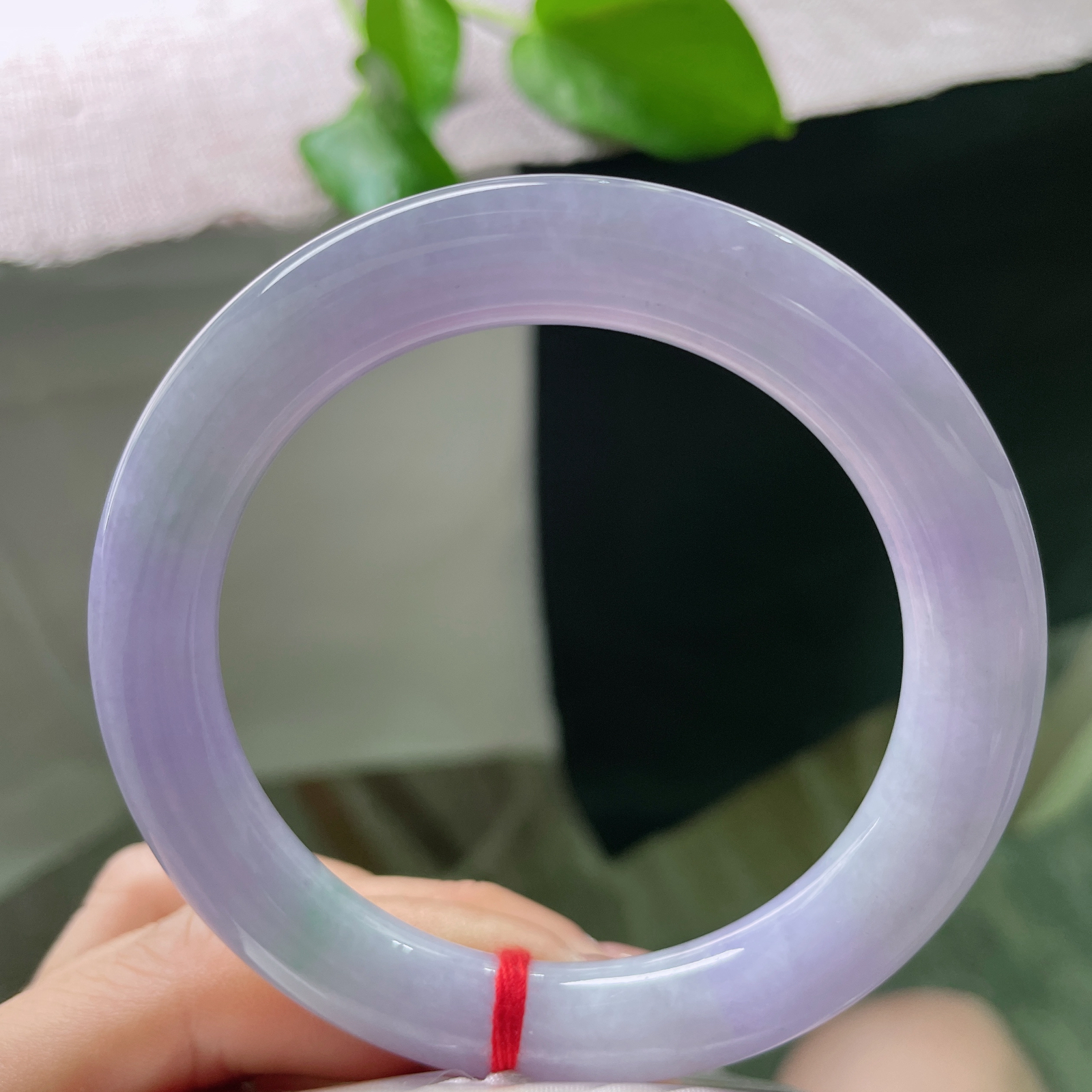 58.5/10.5紫罗兰圆条，水润，紫韵绕腕，清雅自持，又不失雅致仙气，贵气，ss52943a..