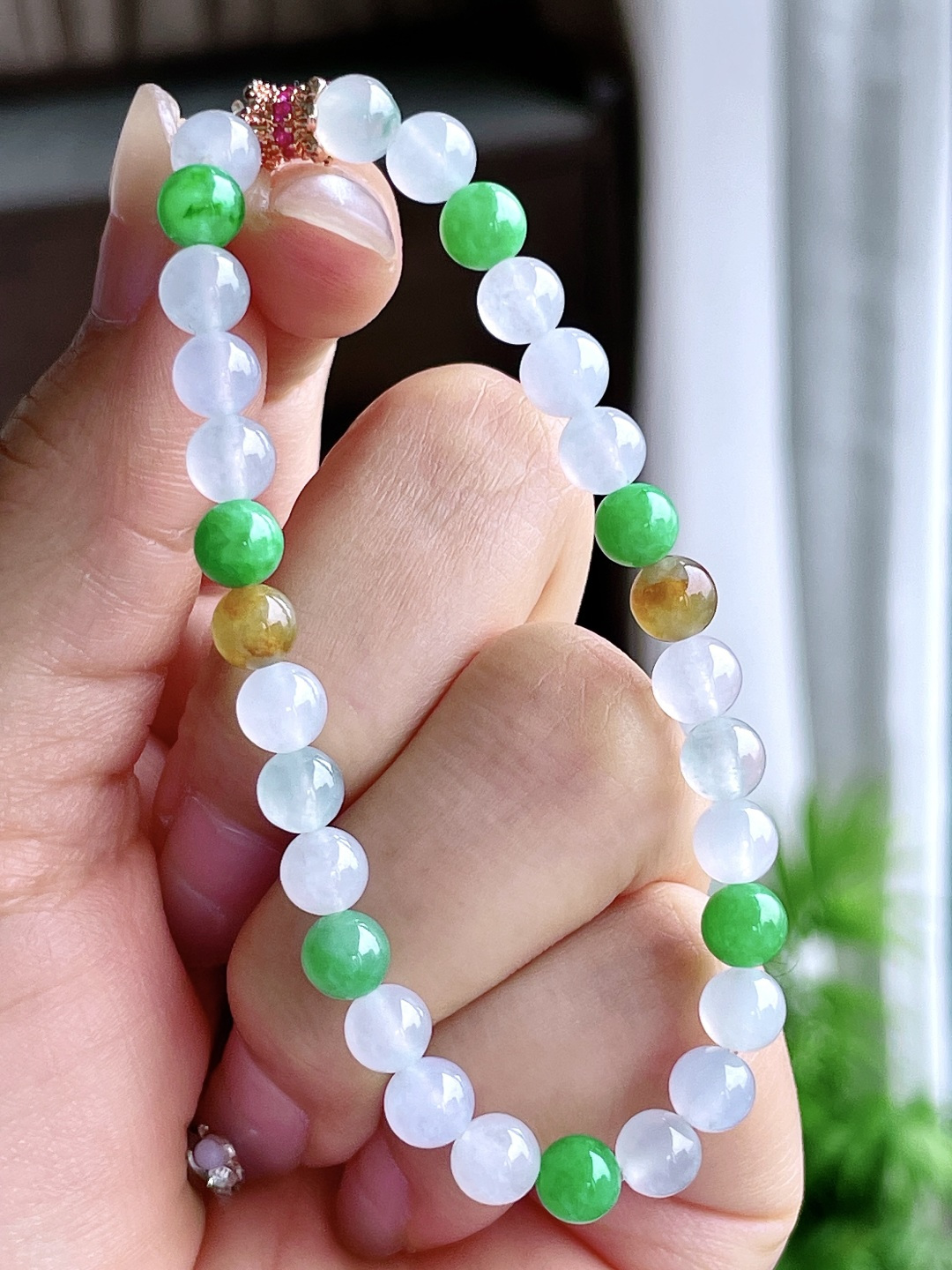 【珠子】冰多宝手串圆珠珠子手串 【说明】缅甸 性比高 【尺寸】6.1mm 【重量】12.2克 【】