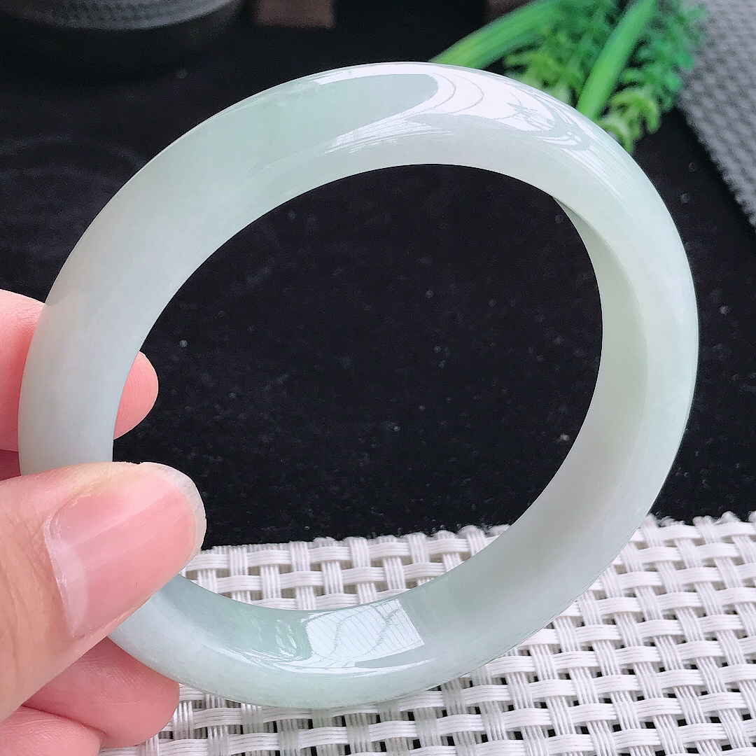 实拍a货翡翠60.5/13.3/8.8大圈口老坑冰润起胶晴底手镯玉手镯平安镯