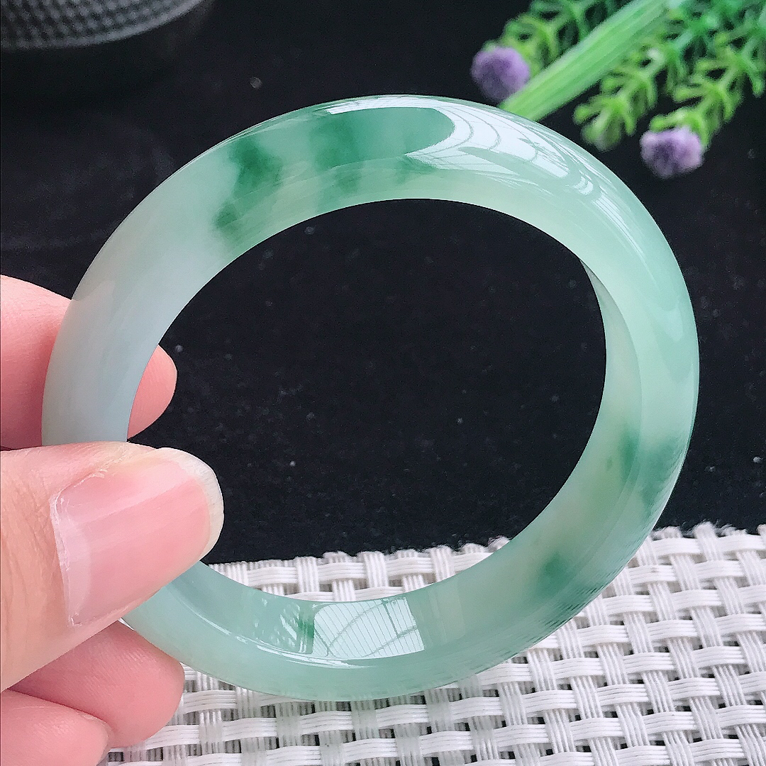 实拍a货翡翠51.8/12/8.2小圈口平安镯老坑冰胶果冻冰飘花手镯冰晴玉手镯