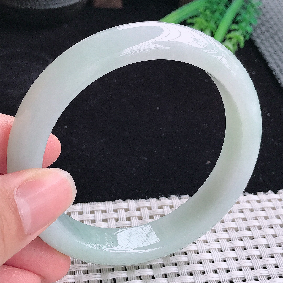 实拍a货翡翠60.5/13.3/8.8大圈口老坑冰润起胶晴底手镯玉手镯平安镯