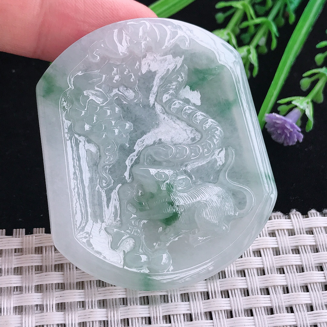 实拍a货翡翠54/47/5.8老坑冰润冰飘花招财鼠吊坠天然翡翠玉坠生肖鼠