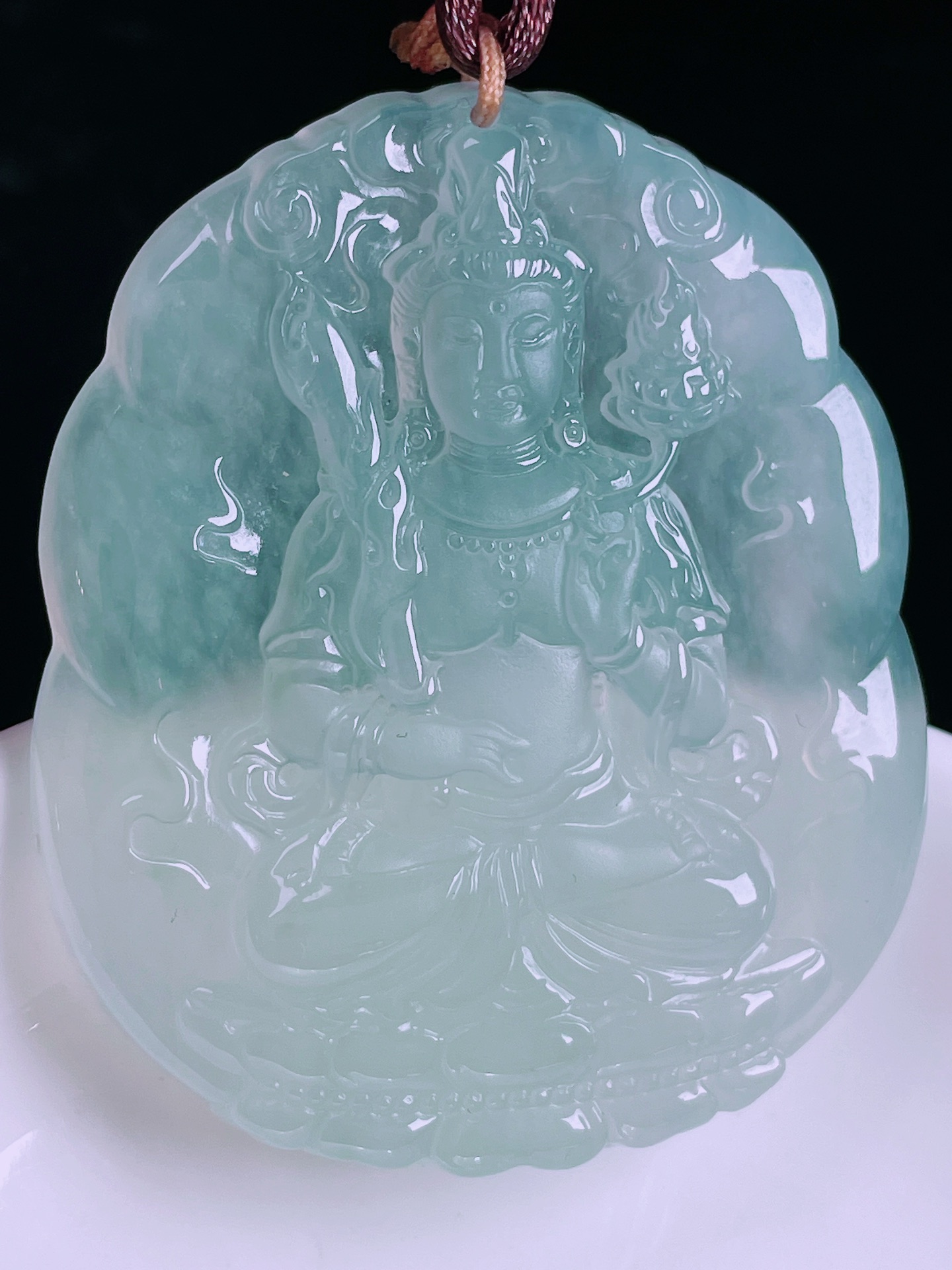 ️冰种观音，老种起光，细底通透，无裂，尺寸：50.3/42.8/6.4mm0512