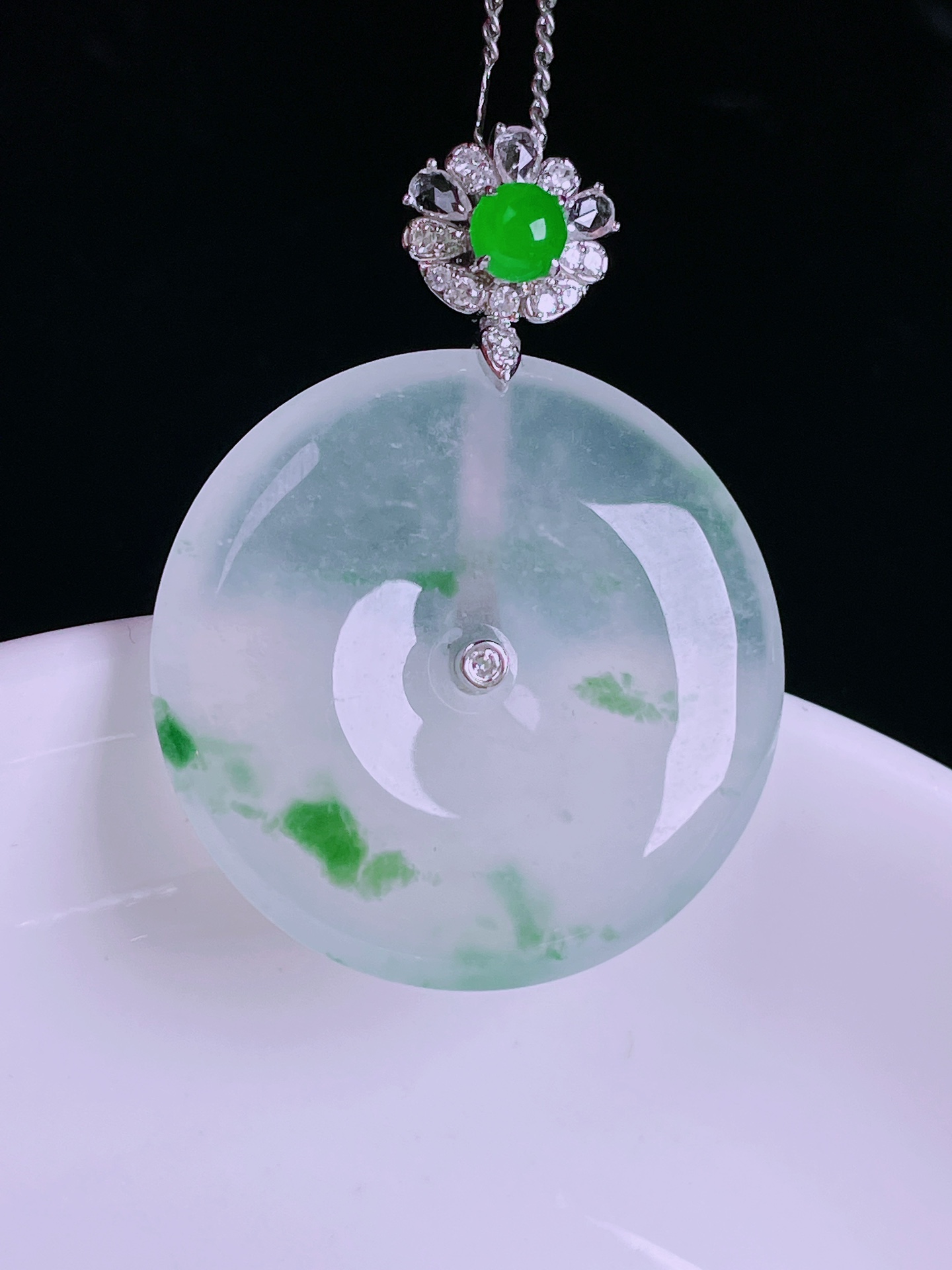 ️冰种平安扣，老种起光，细底通透，尺寸：37/27.7/5mm0512