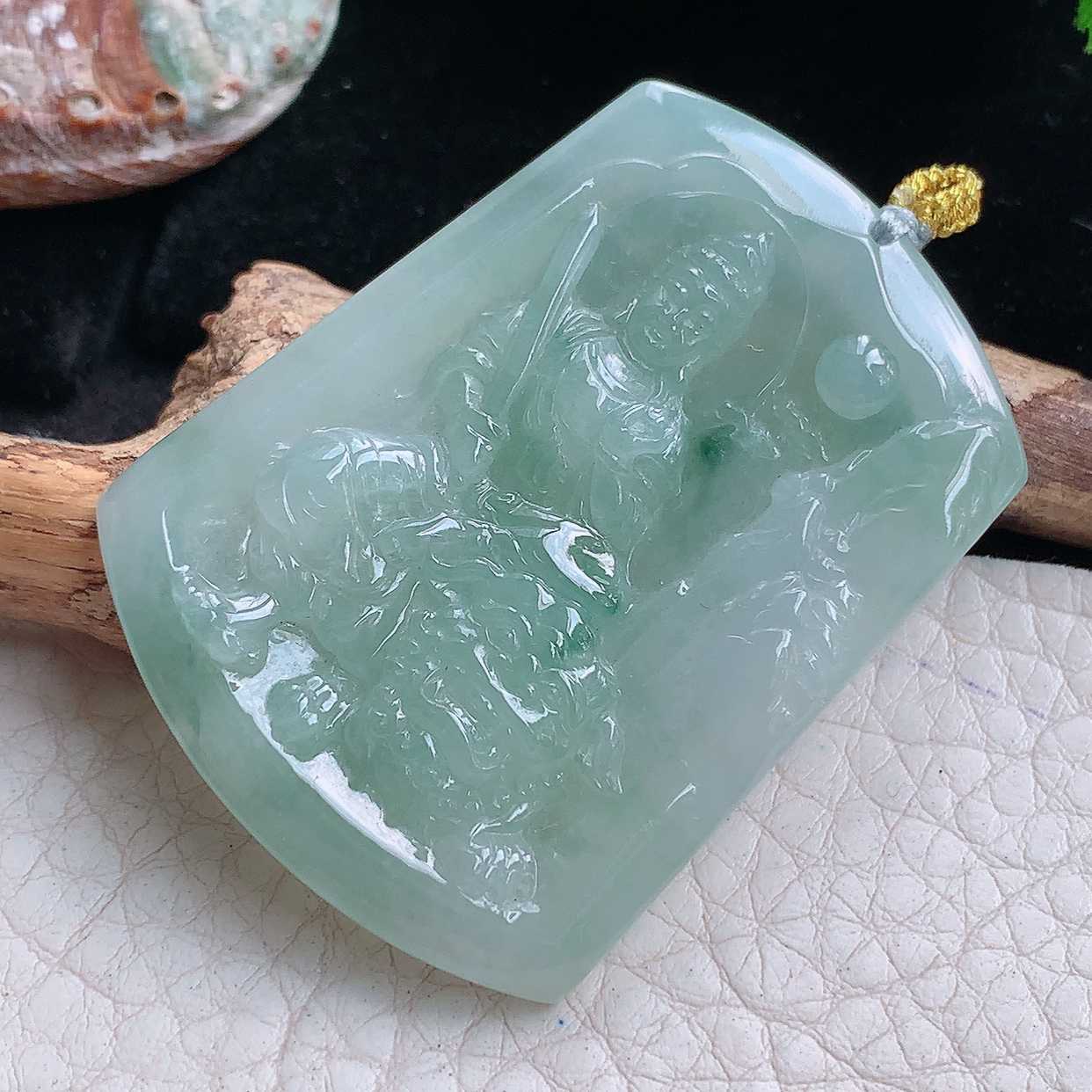 rp实拍46.8*35.2*5.5天然缅甸翡翠a货胶感飘花文殊菩萨玉吊坠 玉挂件