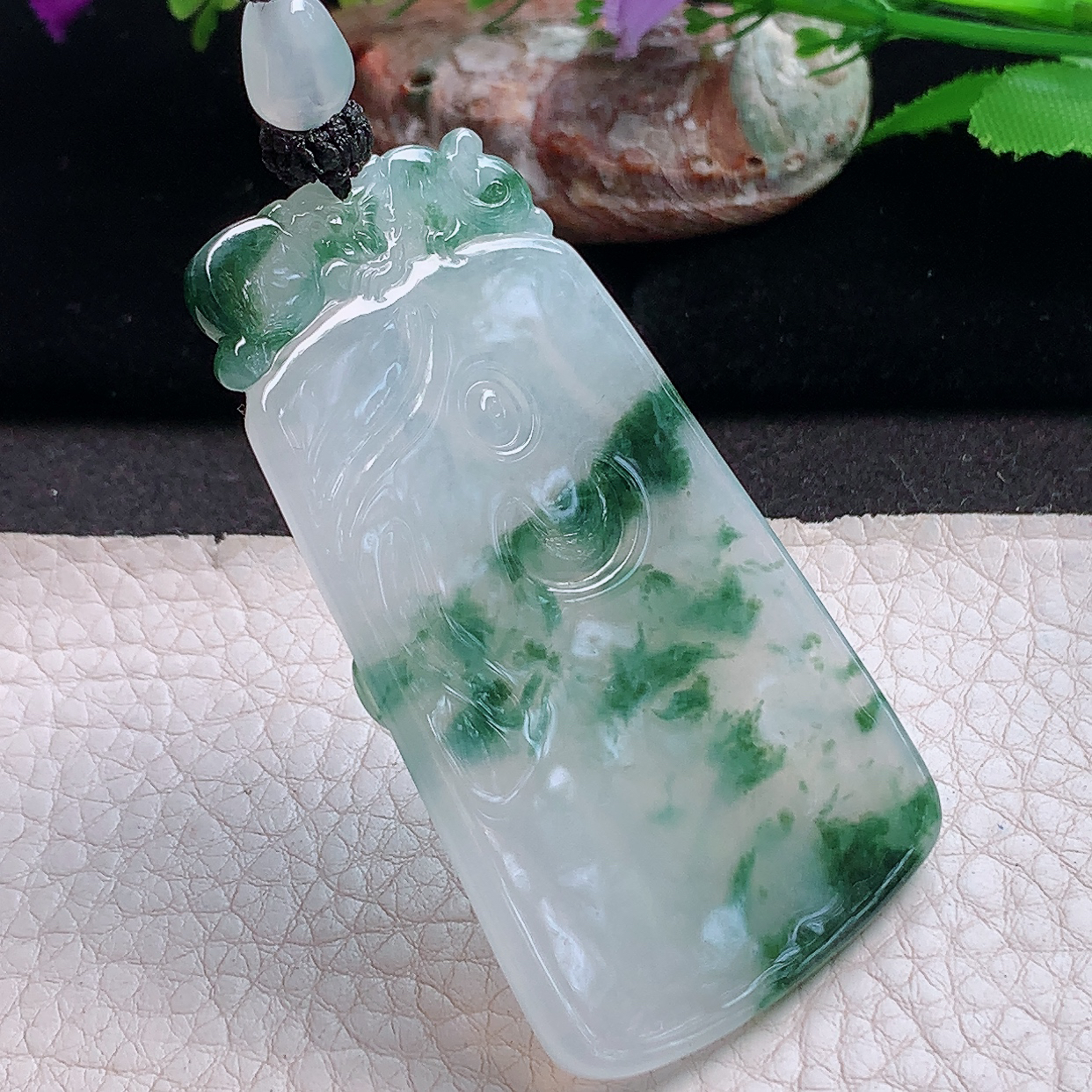 yl实拍63.9*36*5.2缅甸翡翠精雕冰飘花普贤菩萨 生肖守护神玉吊坠 玉挂件