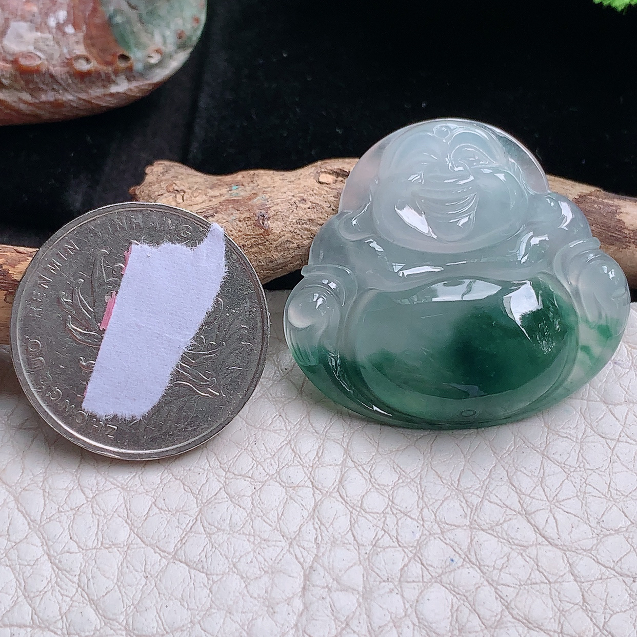 axm实拍31.2*34.8*6缅甸翡翠冰飘花开心佛 弥勒佛玉吊坠 玉挂件