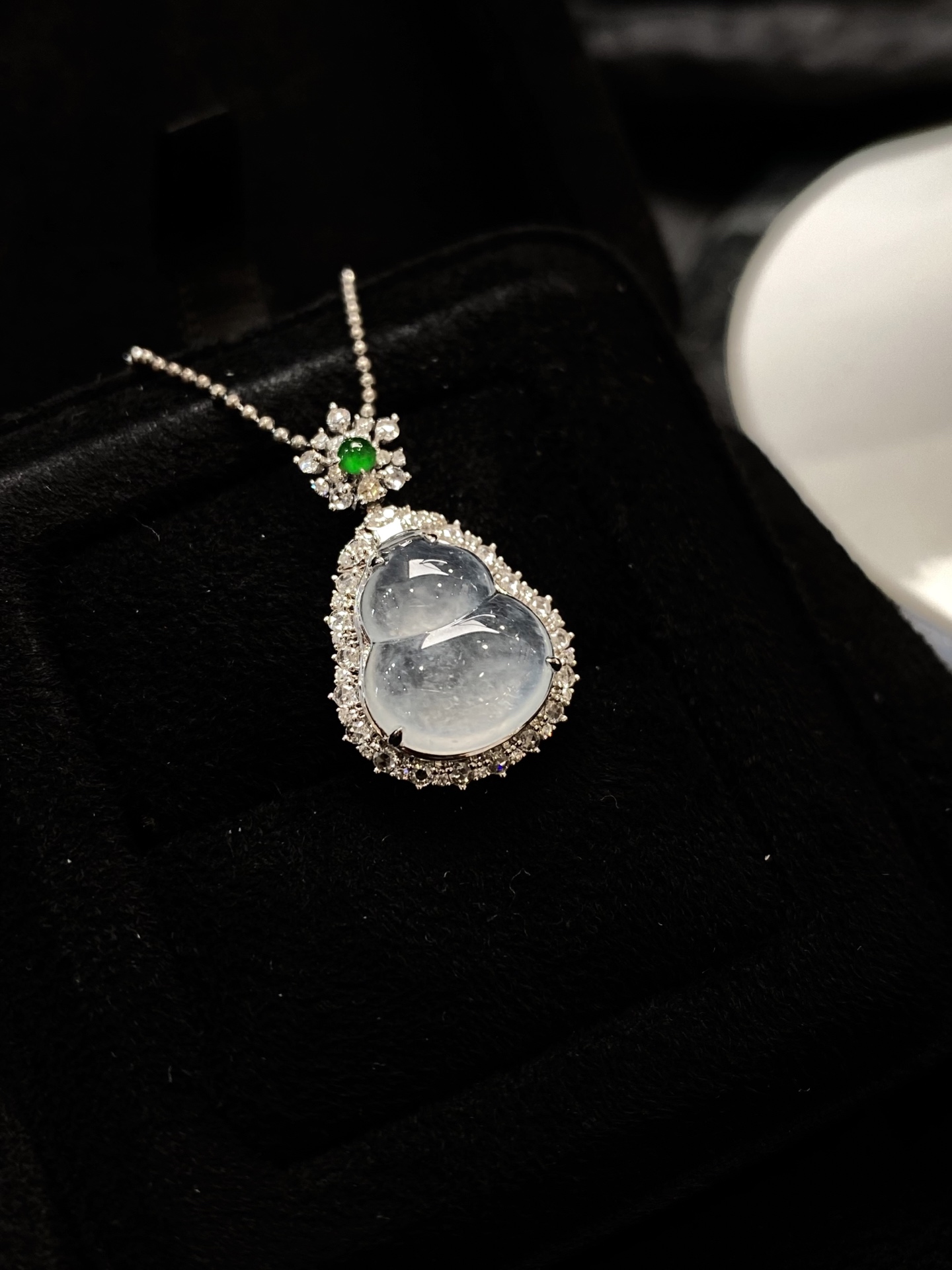 葫芦吊坠·金 整·26.3-16.2-8.7mm 裸·14.1-12.4-3.5mm