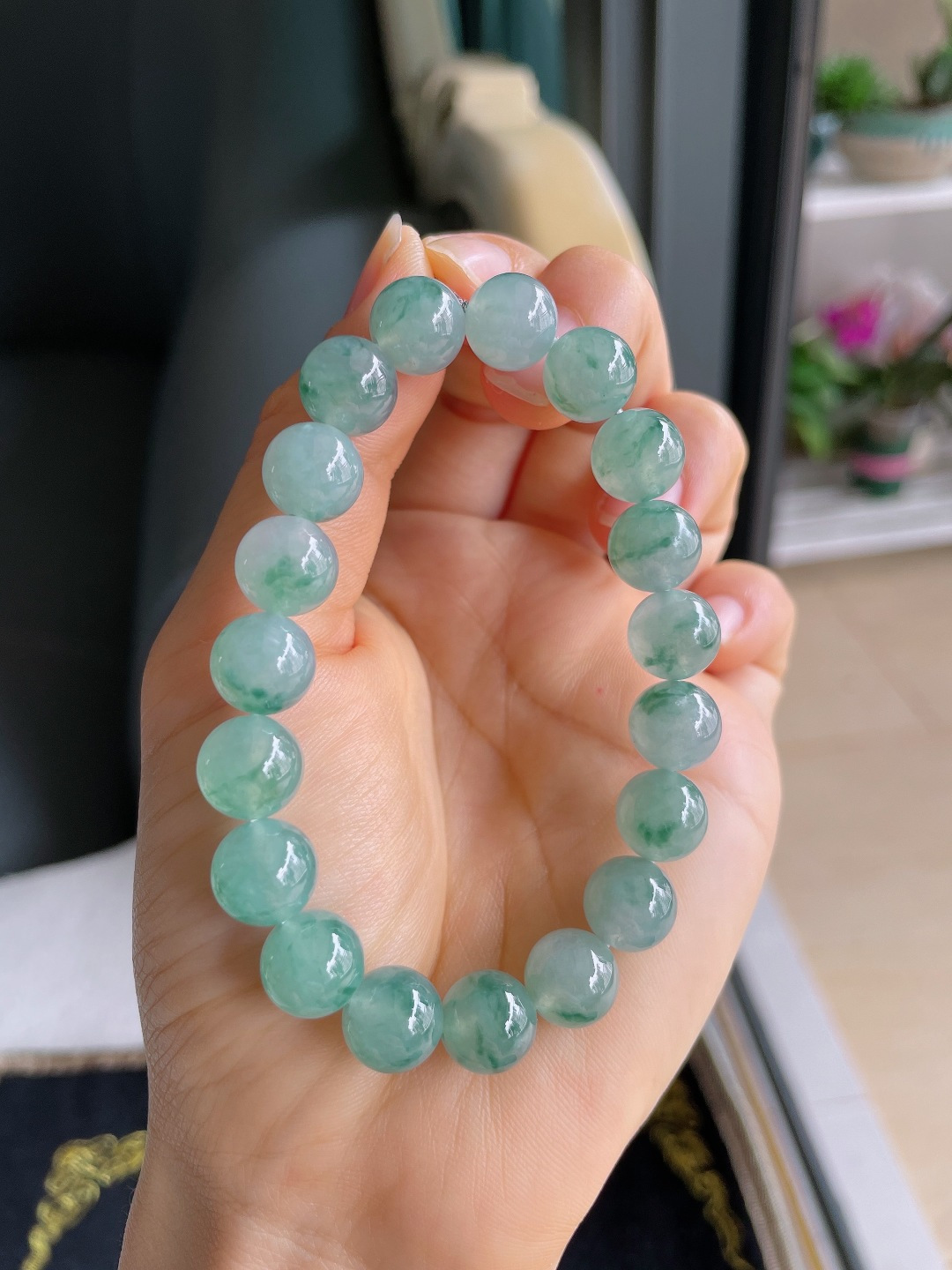 ️，缅甸天然翡翠A货，冰飘花手串，尺寸：10mm。【编4195】