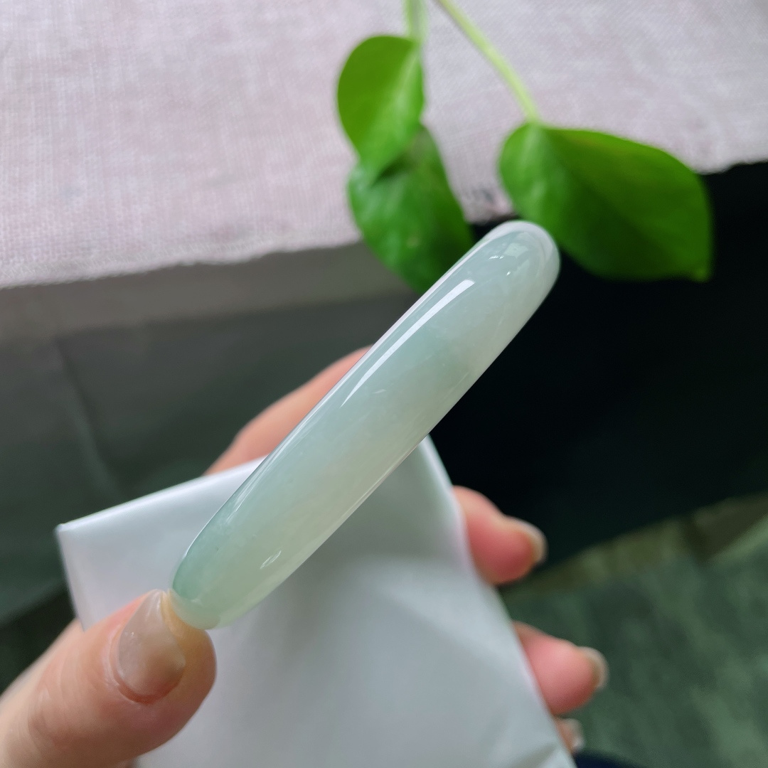 60/11.3/8.2，飘花正圈，水头好，种老，花开富贵，典雅大气，有棉线，ss52219a