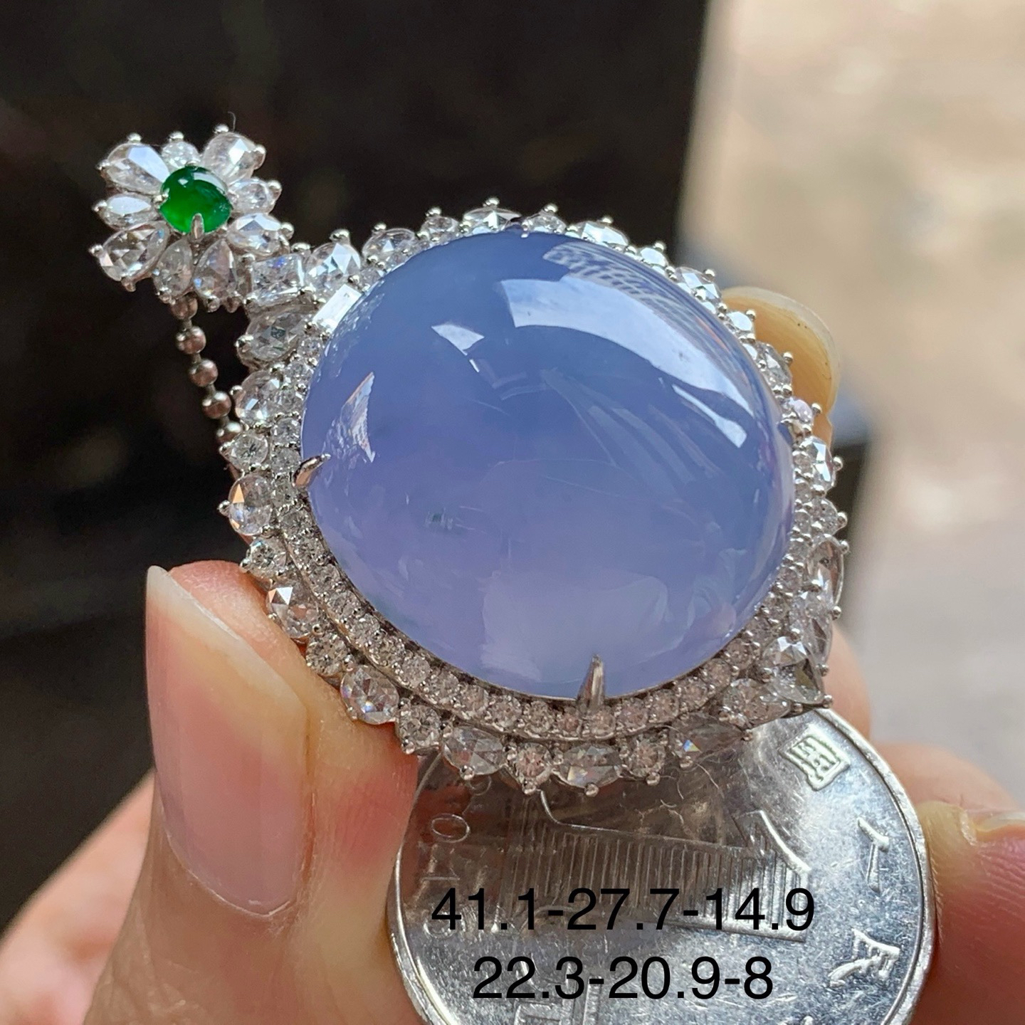 金钻镶嵌紫色大吊坠^_^鲜艳 玉质温润