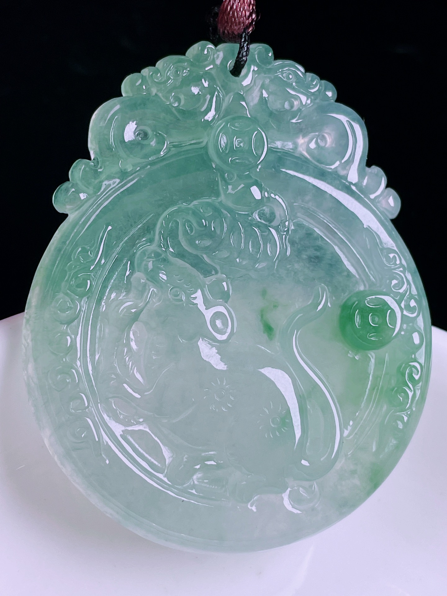 ️冰种鼠牌，老种起光，细底通透，尺寸：44.2/34.8/6mm0512